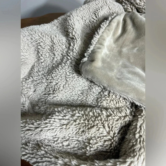 Pottery Barn Kids PBK Plush Tan and Pink Bunny Rabbit and Blanket Set - Picture 11 of 16